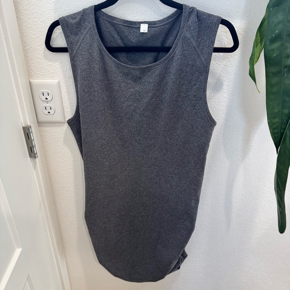 Lululemon swiftly dress ruched sides size 10